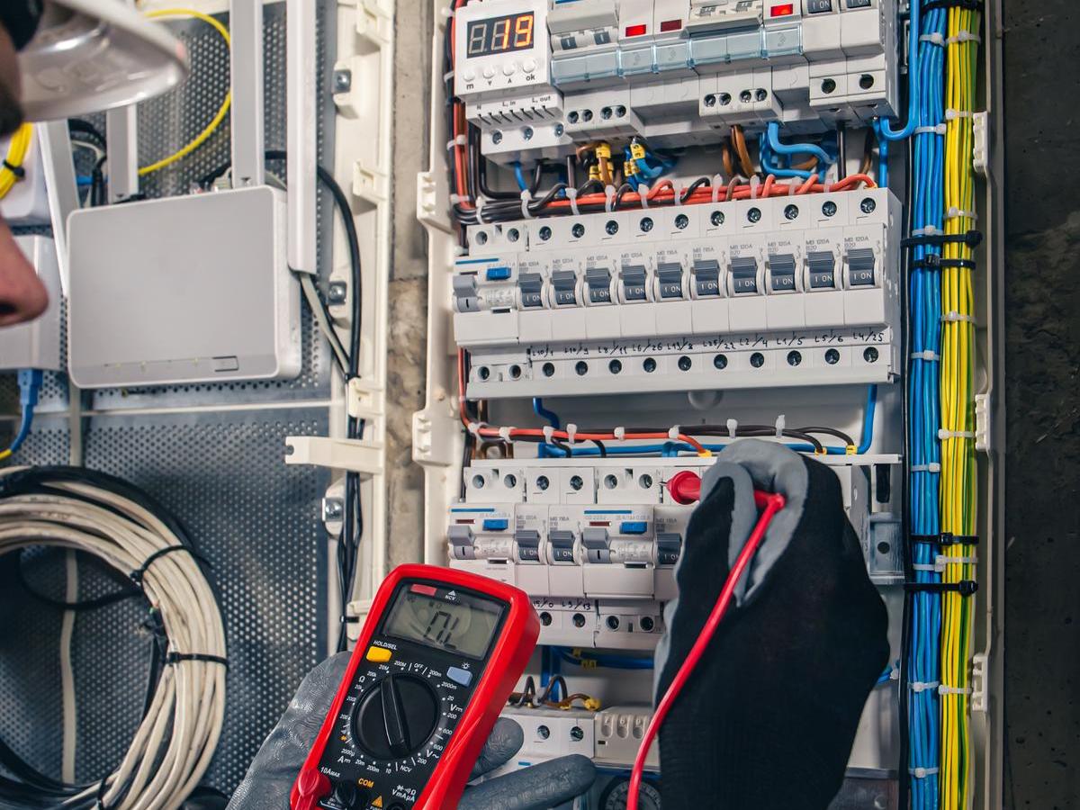 Consultoria en Ingenieria Electrica